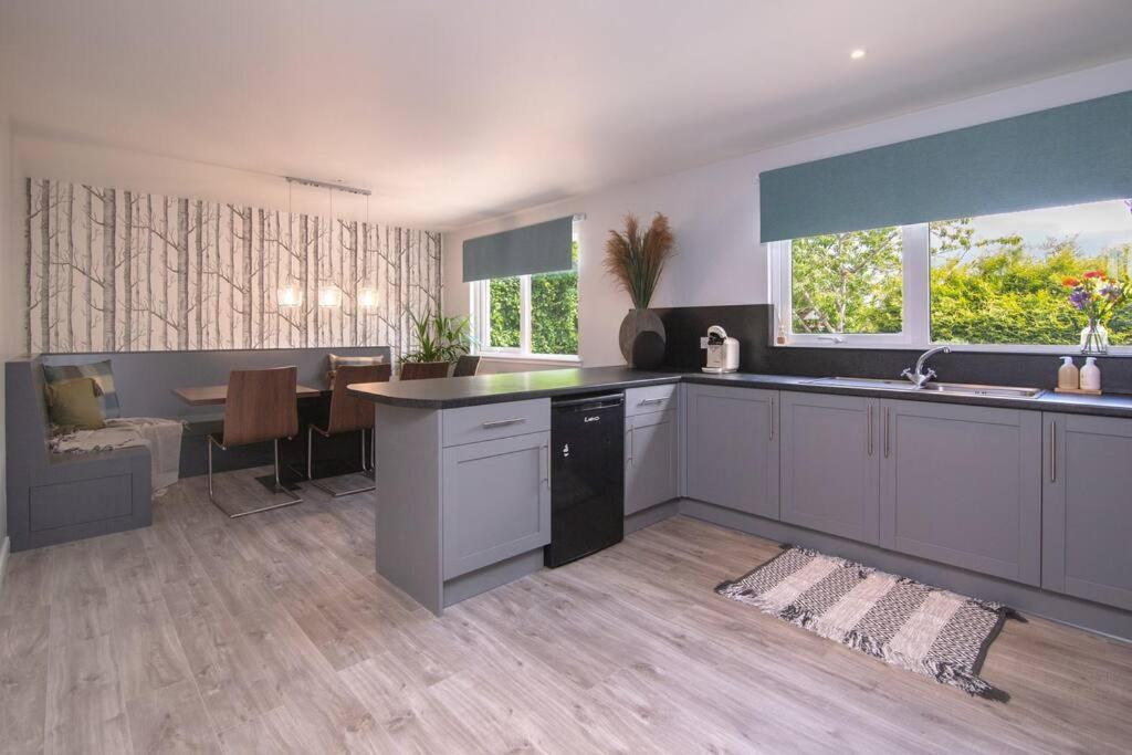Calm Scottish Country Escape With Hot Tub Sleeps 6 Villa Inverness Bagian luar foto