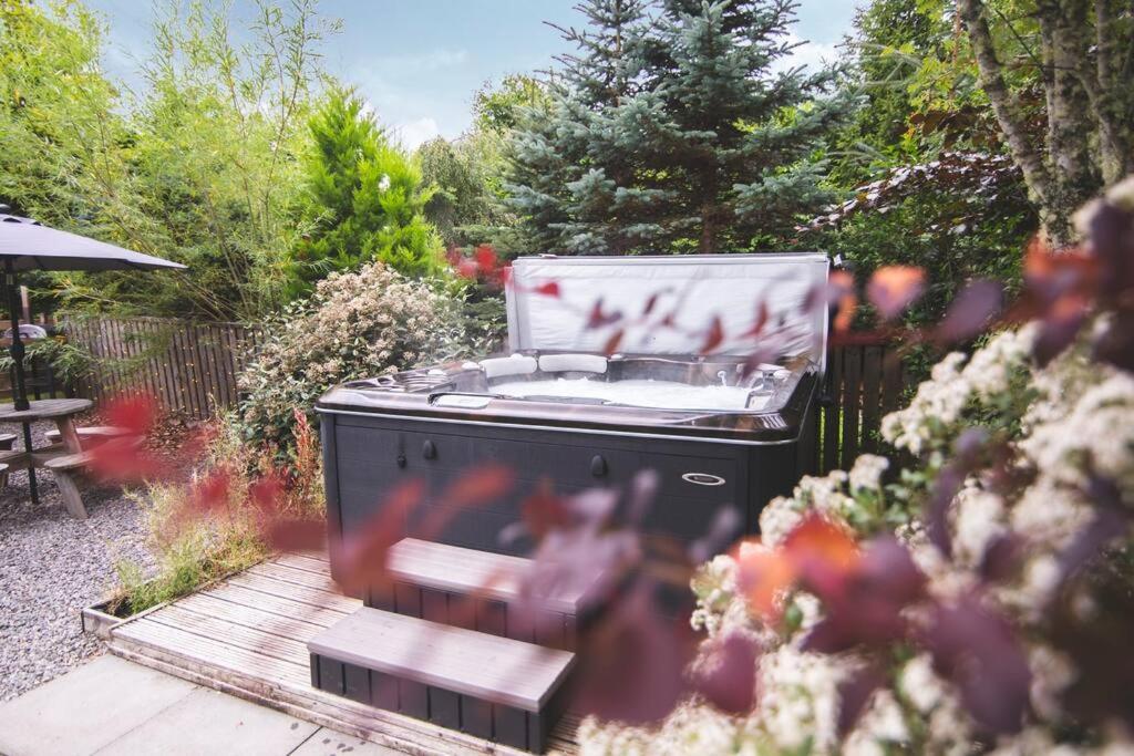 Calm Scottish Country Escape With Hot Tub Sleeps 6 Villa Inverness Bagian luar foto